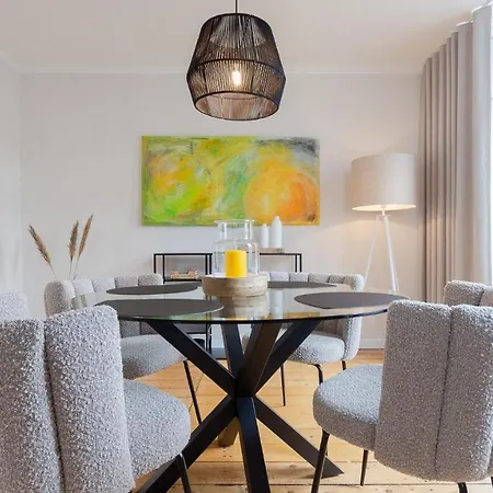 Stilvoll Wohnen In Der Kaiserlichen Post Διαμέρισμα